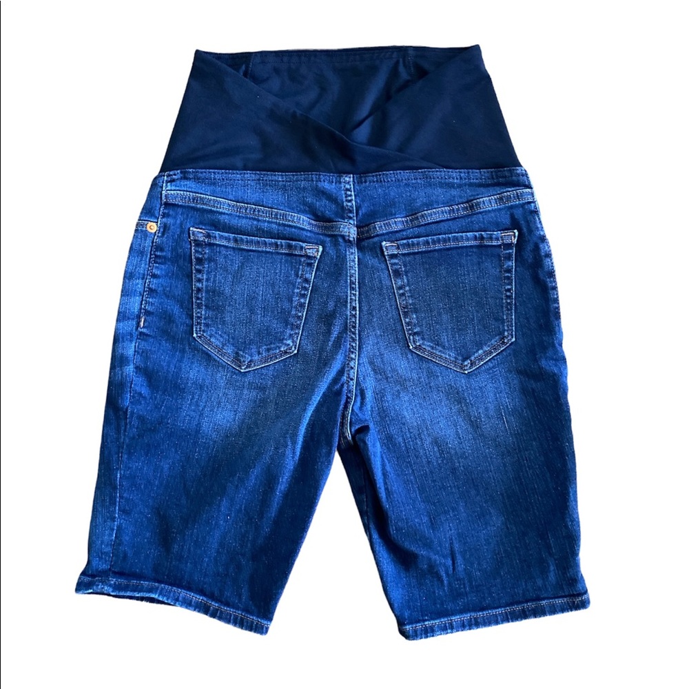 Isabel Maternity Crossover Panel Bermuda Denim Jean Shorts (NWOT) Size: 4/27
